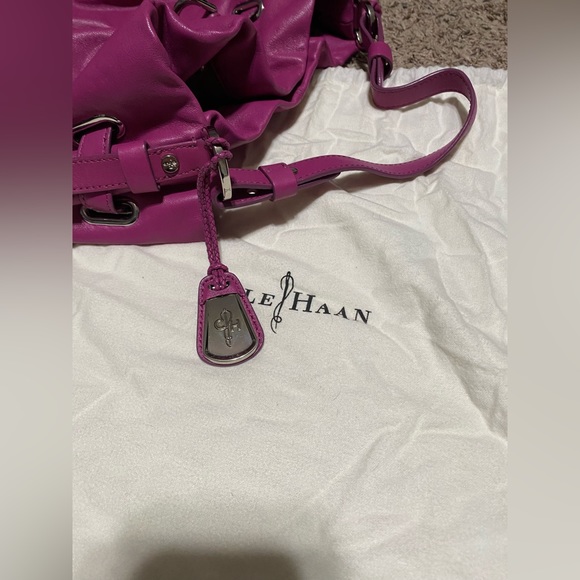 Cole Haan hobo purse
Cornelia Elle large purse - Picture 4 of 10